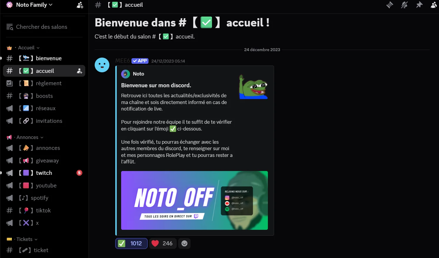 Salon d'accueil Noto